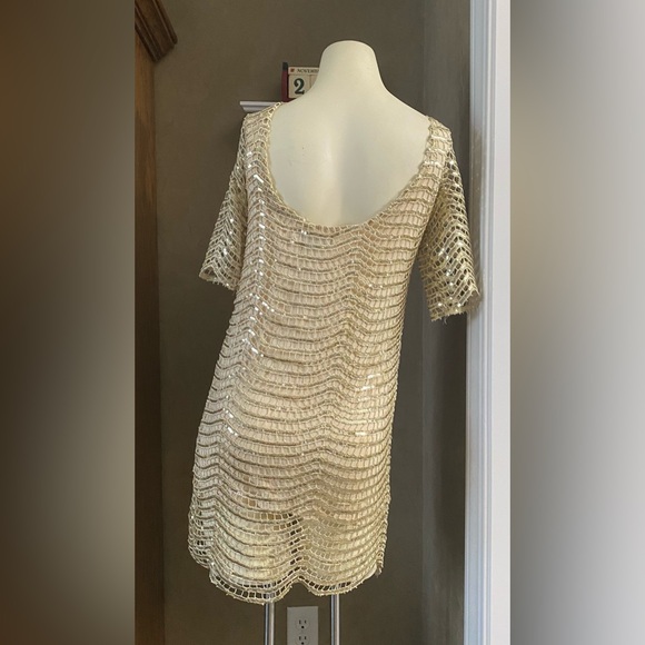 HAODUOYI Gold Sequin Beaded Open Back Short Sleeve Tunic Mini Dress - Picture 6 of 15